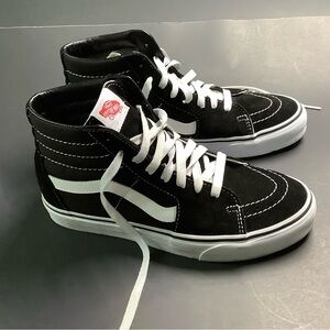 Vans Off The Wall Unisex high-top Old Skool Sneakers US Men: 7.5 and US Women: 9